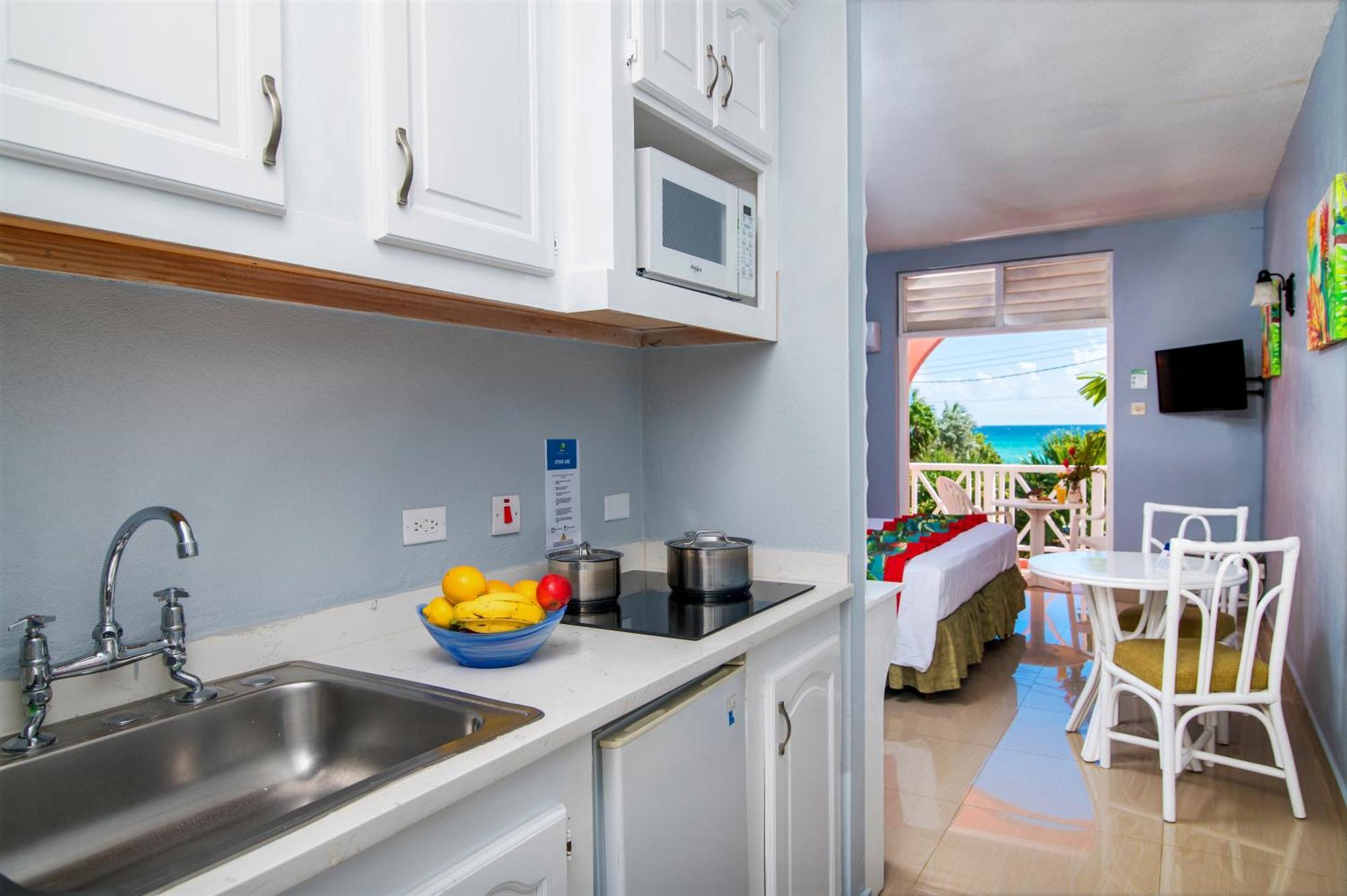 Dover Beach Hotel Крайст Чърч Екстериор снимка